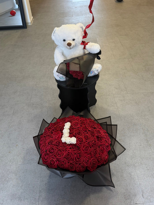 BOUQUET INITIAL